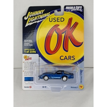 Johnny Lightning 1:64 Chevrolet Corvette 1982 bright blue